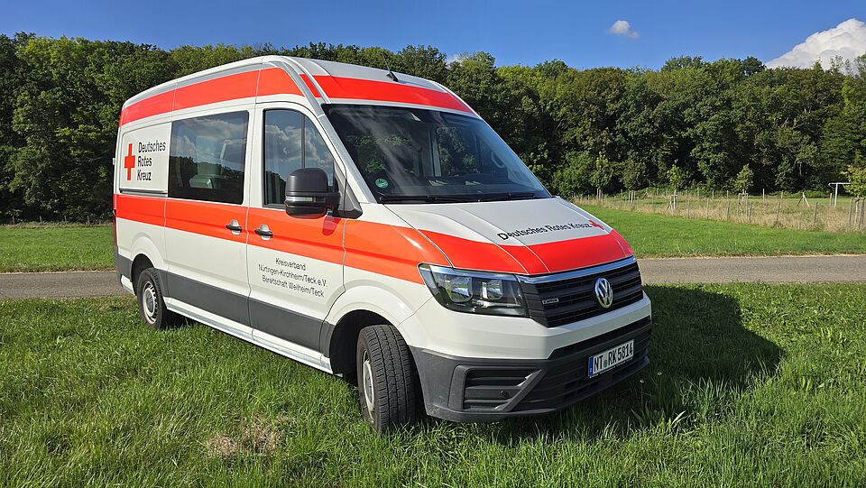 zu sehen ist der neue MTW ein VW Crafter der Bereitschaft Weilheim 